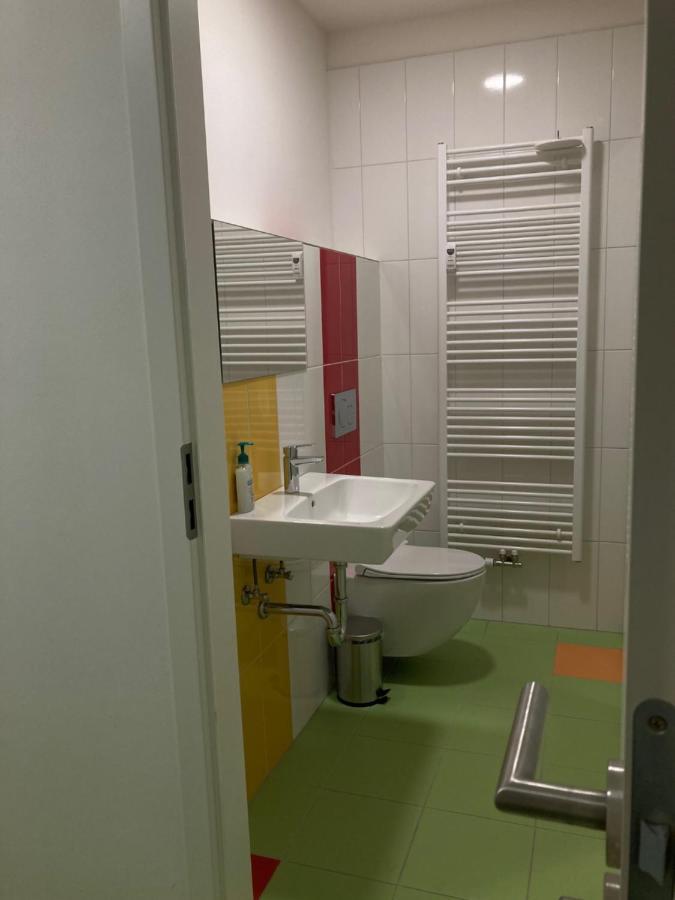 Capsule Hostel Zizkov Tower Прага Екстер'єр фото